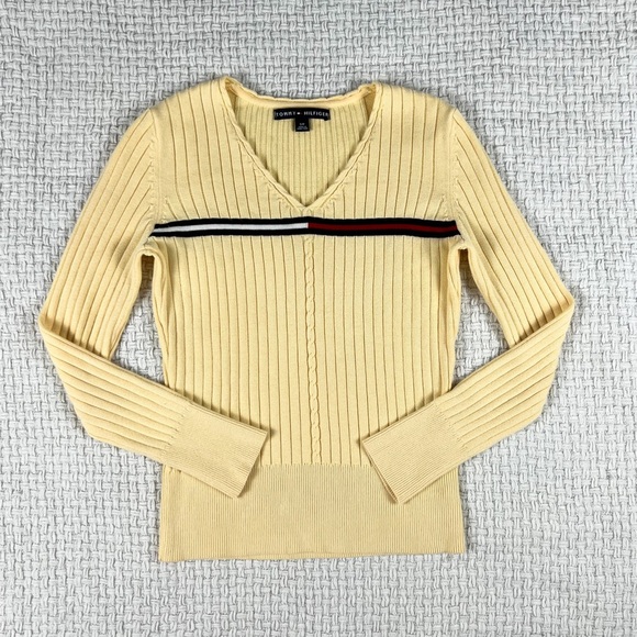 Y2K Tommy Hilfiger Sweater - Picture 2 of 6